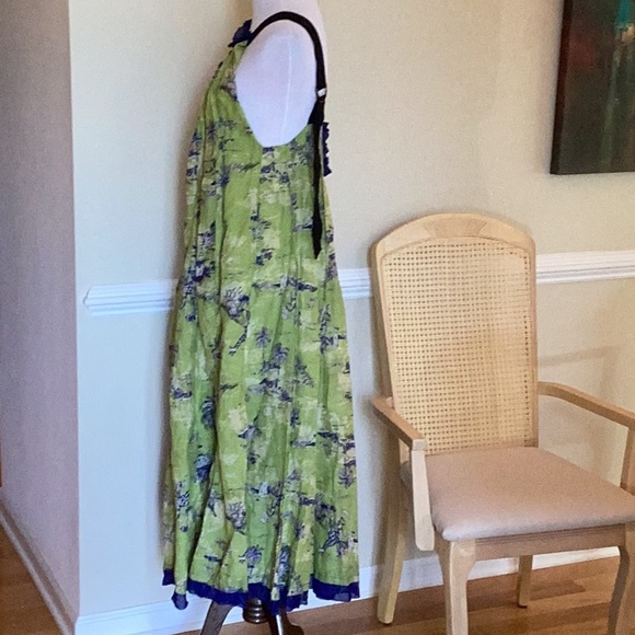 Free People lime green and navy wildlife print low back dress lined w/navy trim - Picture 2 of 15